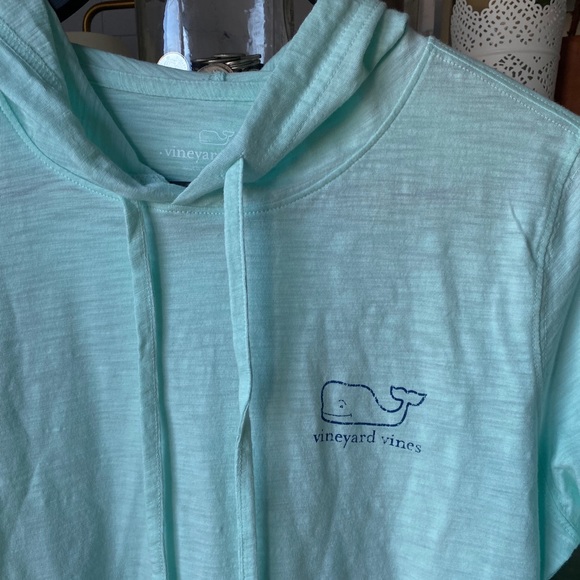 Vineyard Vines Lightweight Sweater - Picture 4 of 9